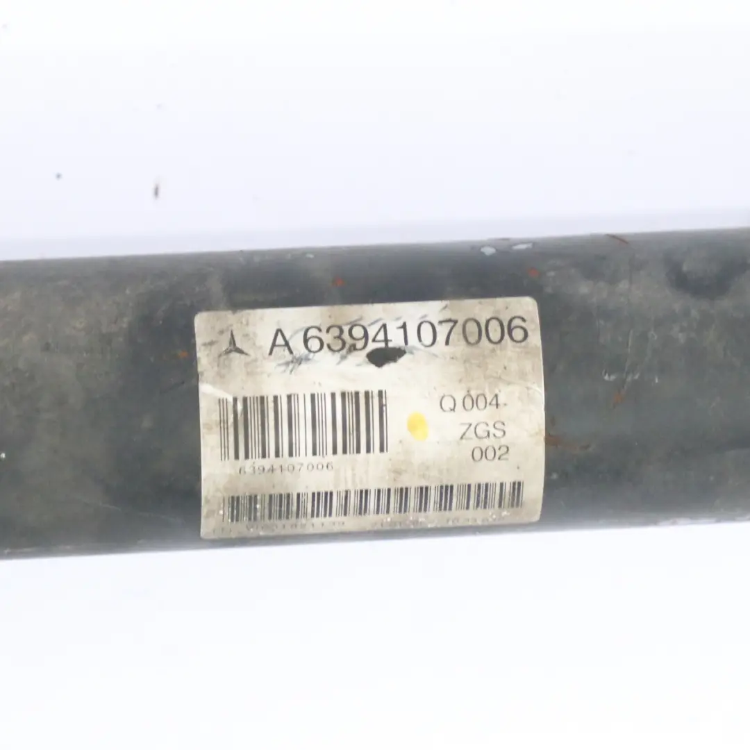 Arbre transmission Mercedes W639 Empattement automatique en trois parties 3200mm pour à propos du numéro de pièce A6394107006 Arbre transmission Mercedes W639 Empattement automatique en trois parties 3200mm - SKU A6394107006 - Numéro de pièce A6394107006