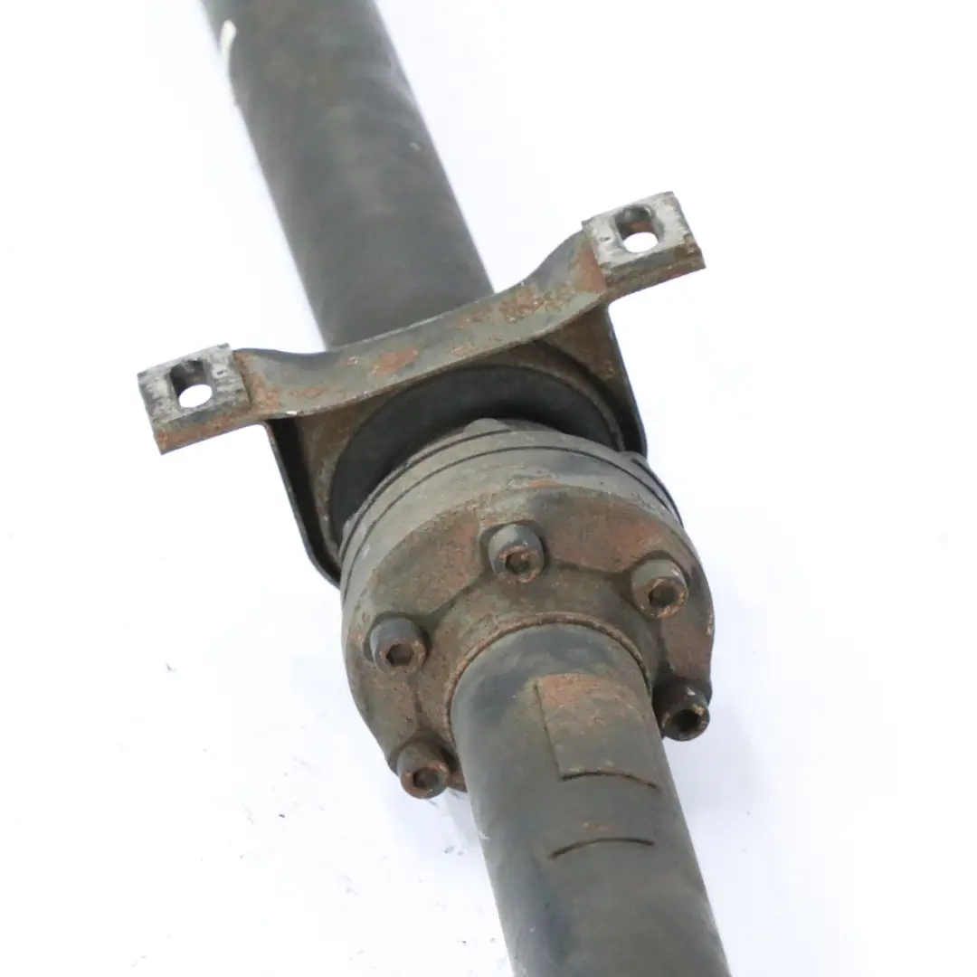 Propshaft Mercedes Vito W639 Automático tres piezas Distancia entre ejes 3200mm para con número de pieza A6394107006 Propshaft Mercedes Vito W639 Automático tres piezas Distancia entre ejes 3200mm - SKU A6394107006 - Número de pieza A6394107006