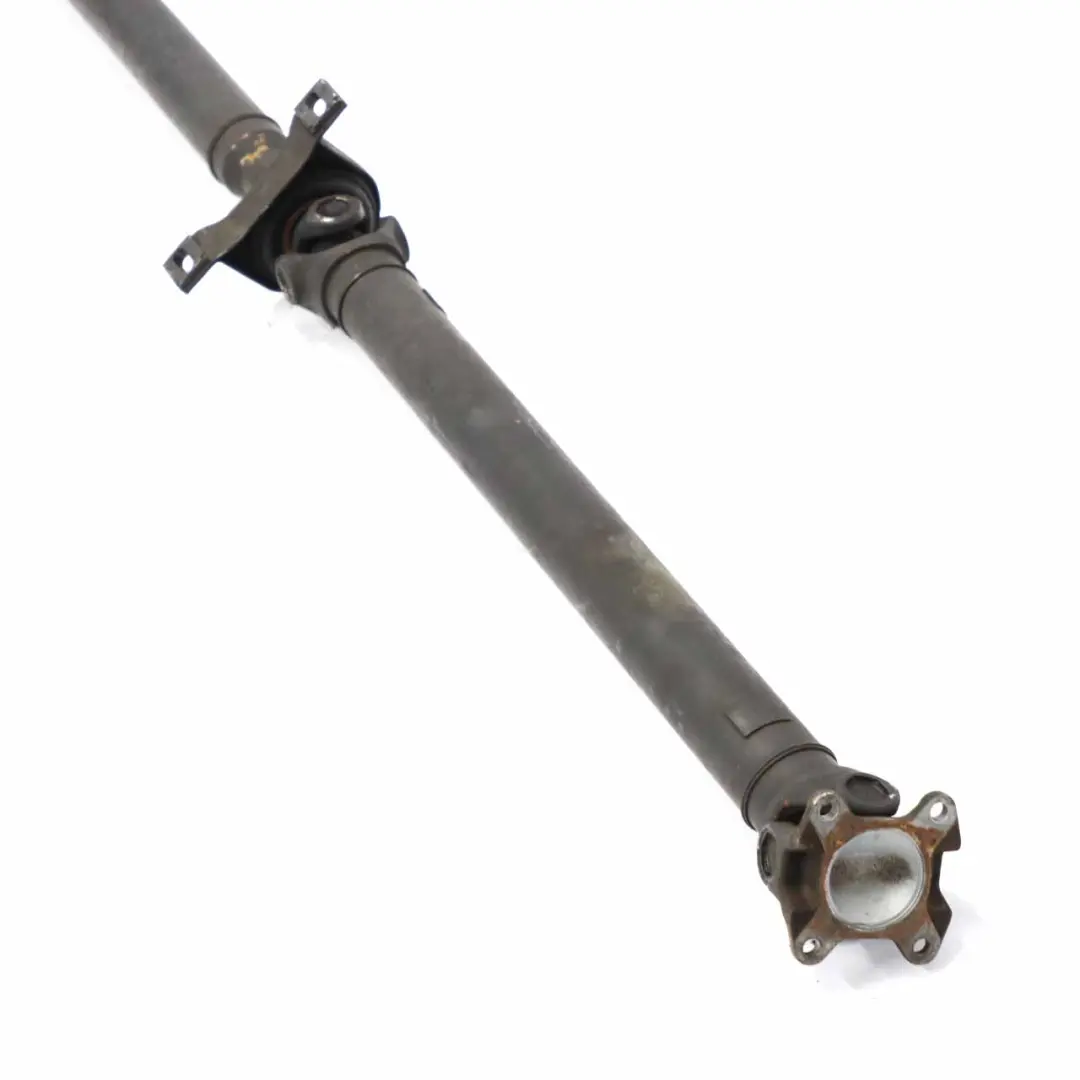 Kardanwelle Antriebswelle Automatik getriebe für Mercedes Vito W639 mit Teilenummer A6394108406 Mercedes Vito W639 Kardanwelle Antriebswelle Automatik getriebe - SKU A6394108406 - Teilenummer A6394108406