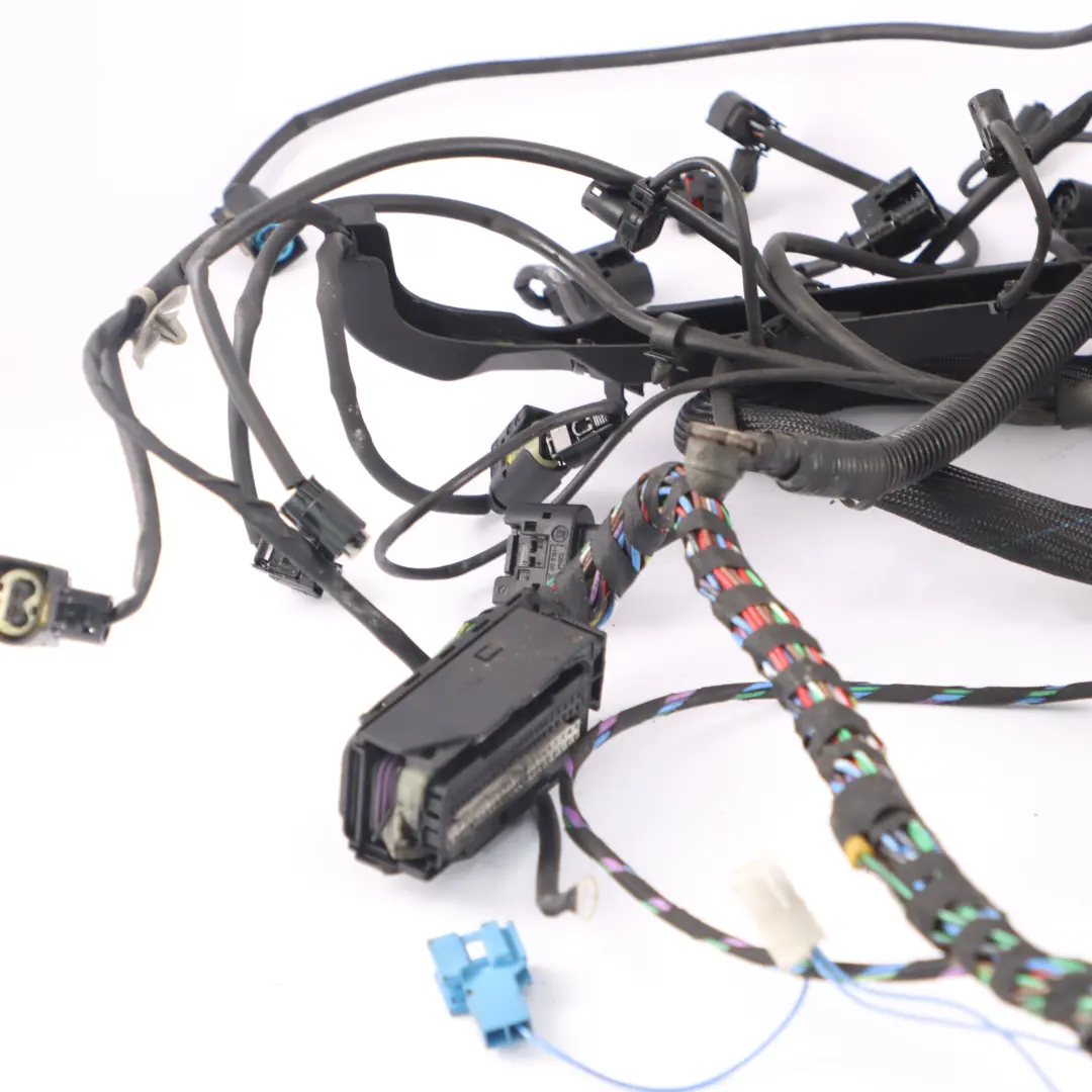 OM646 Diesel Engine Wiring Cable Loom Harness to Mercedes Vito W639 with Part number A6394400105 Mercedes Vito W639 OM646 Diesel Engine Wiring Cable Loom Harness - SKU A6394400105 - Part number A6394400105