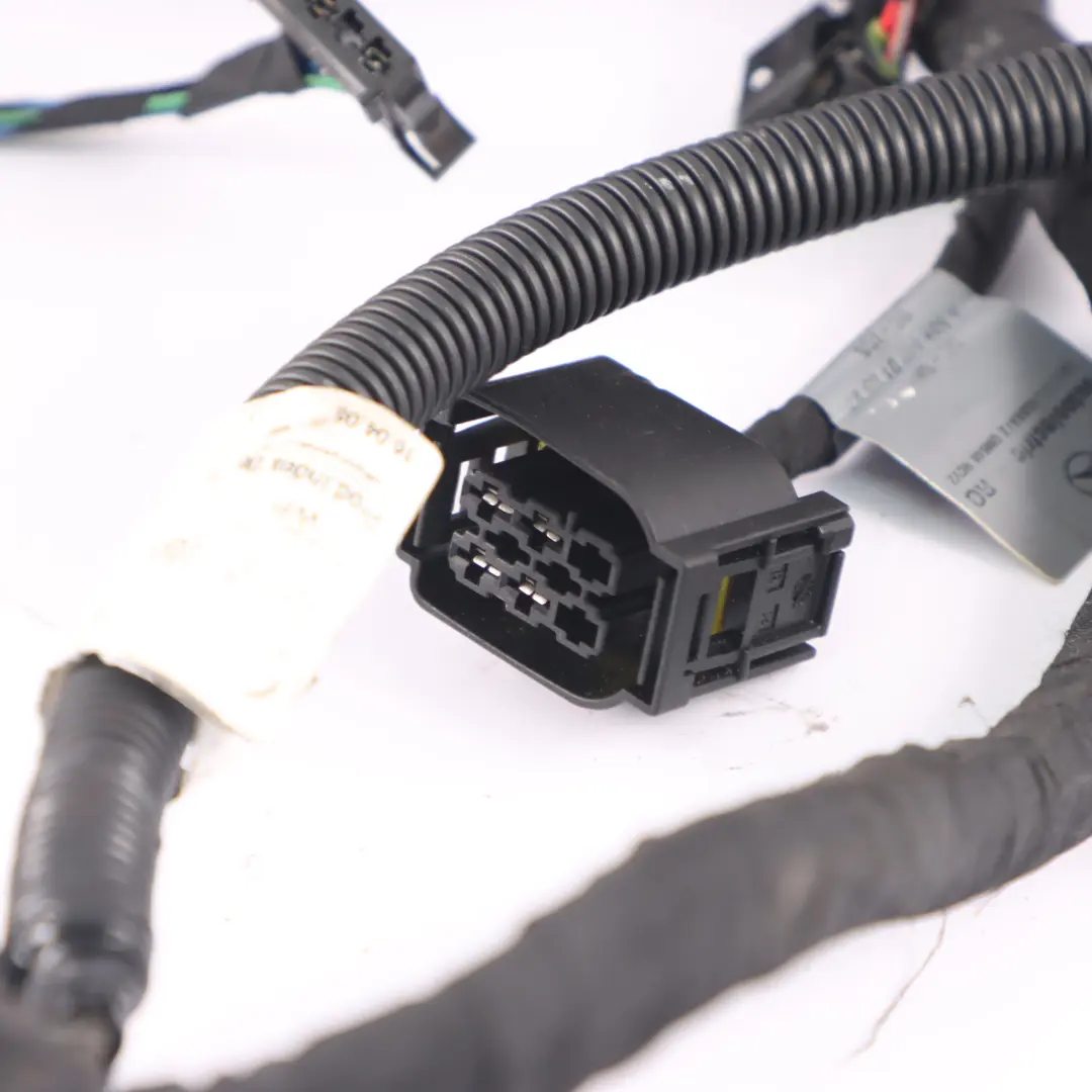 OM646 Diesel Engine Wiring Cable Loom Harness to Mercedes Vito W639 with Part number A6394400105 Mercedes Vito W639 OM646 Diesel Engine Wiring Cable Loom Harness - SKU A6394400105 - Part number A6394400105