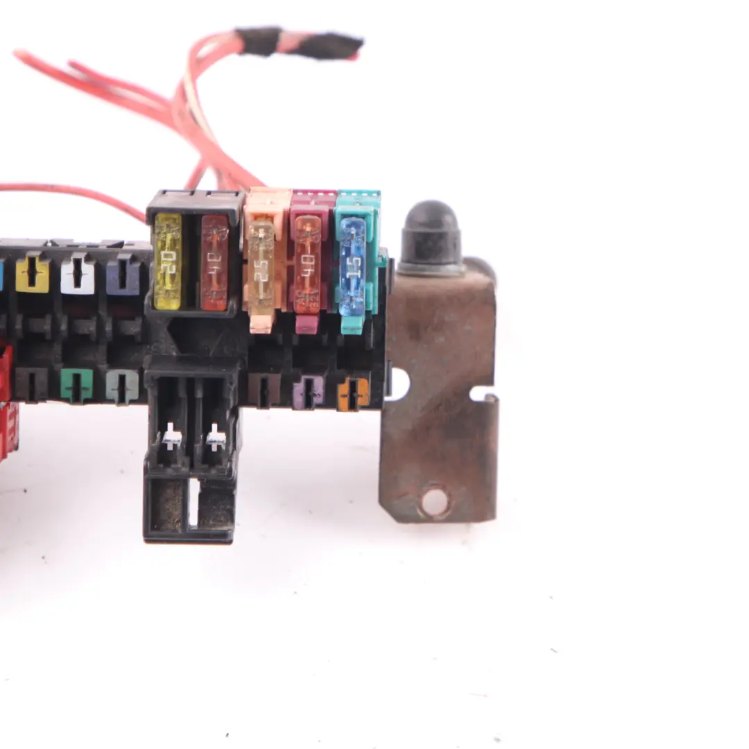 Fuse Box Control Unit Module to Mercedes W639 with Part number A6394401832 Mercedes W639 Fuse Box Control Unit Module - SKU A6394401832 - Part number A6394401832