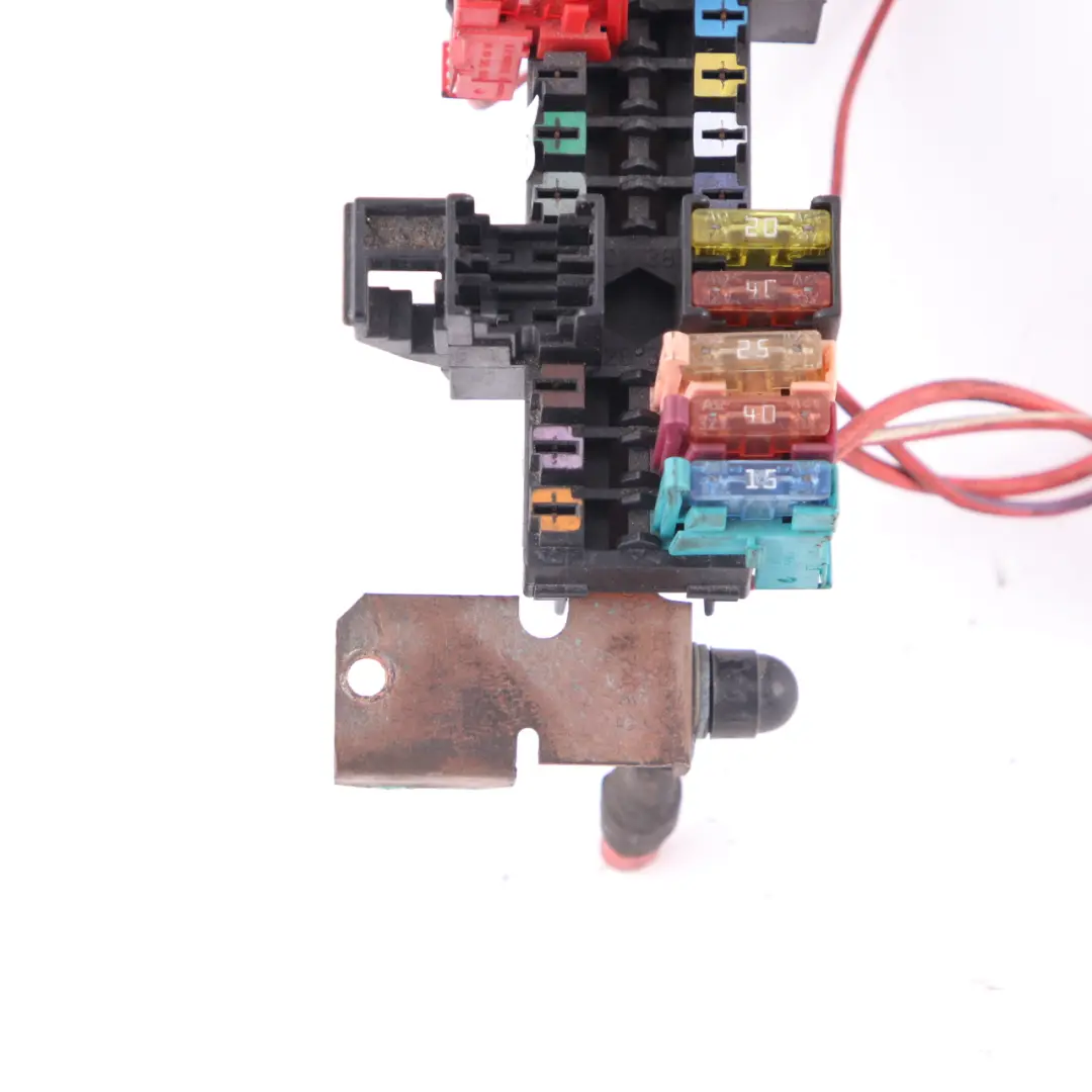 Fuse Box Control Unit Module to Mercedes W639 with Part number A6394401832 Mercedes W639 Fuse Box Control Unit Module - SKU A6394401832 - Part number A6394401832