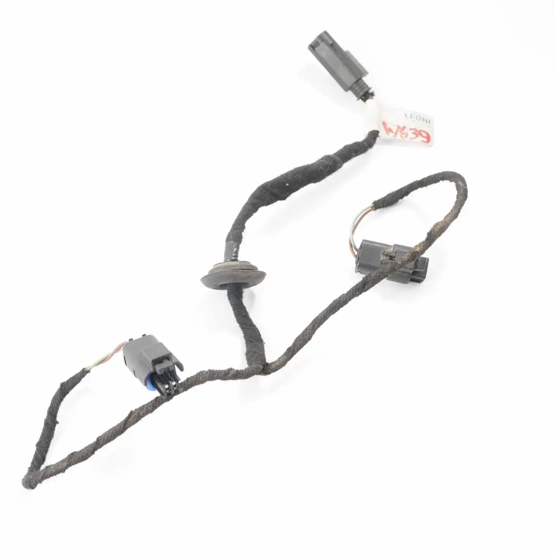Wiring Harness Tailgate License Plate Lamp to Mercedes Viano Vito W639 with Part number A6394404809 Mercedes Viano Vito W639 Wiring Harness Tailgate License Plate Lamp - SKU A6394404809 - Part number A6394404809