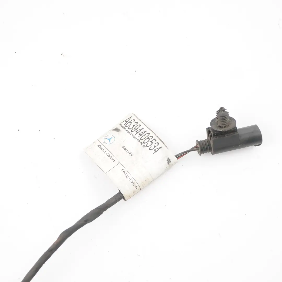 Mercedes Vito W639 Cable de la caja de cambios de transmisión manual - SKU A6394406534 - Número de pieza A6394406534