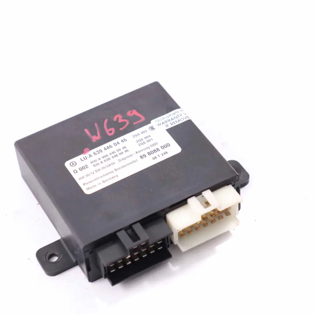 PDC Unidad Control Distancia Aparcamiento Módulo ECU para Mercedes W639 con número de pieza A6394460446 Mercedes W639 PDC Unidad Control Distancia Aparcamiento Módulo ECU - SKU A6394460446 - Número de pieza A6394460446