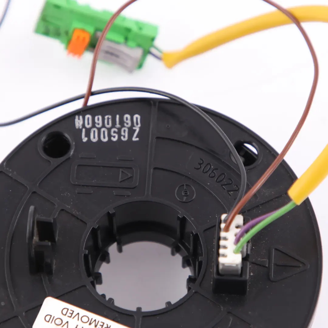 Slip Squib Ring Stalk Switch Indicator per Mercedes W639 Volante con numero di parte A6394640618 Mercedes W639 Volante Slip Squib Ring Stalk Switch Indicator - SKU A6394640618 - Numero di parte A6394640618