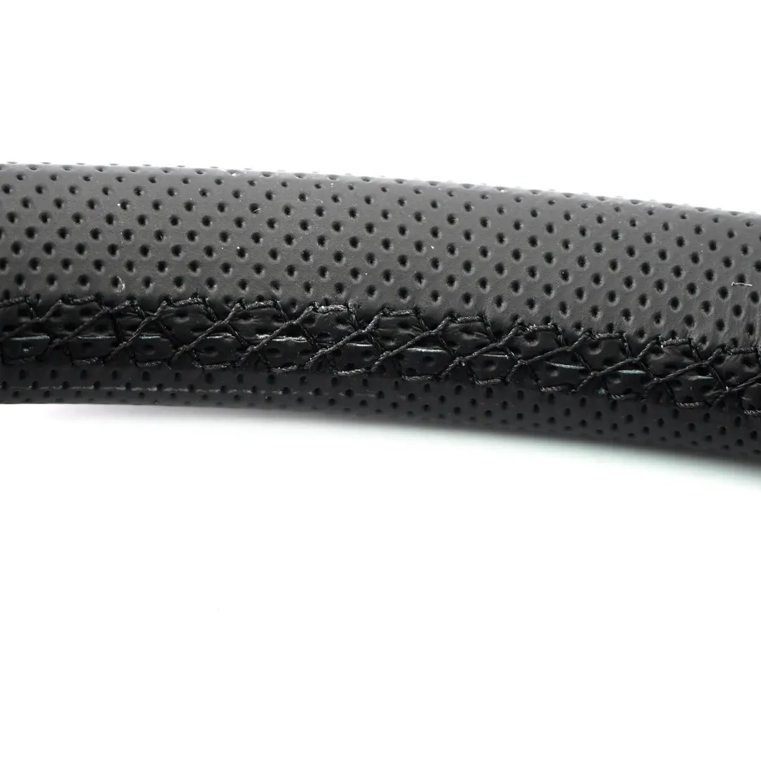 NOUVEAU Volant en cuir noir Filet noir pour Mercedes Vito Viano W639 à propos du numéro de pièce A6394641101 Mercedes Vito Viano W639 NOUVEAU Volant en cuir noir Filet noir - SKU A6394641101-1 - Numéro de pièce A6394641101