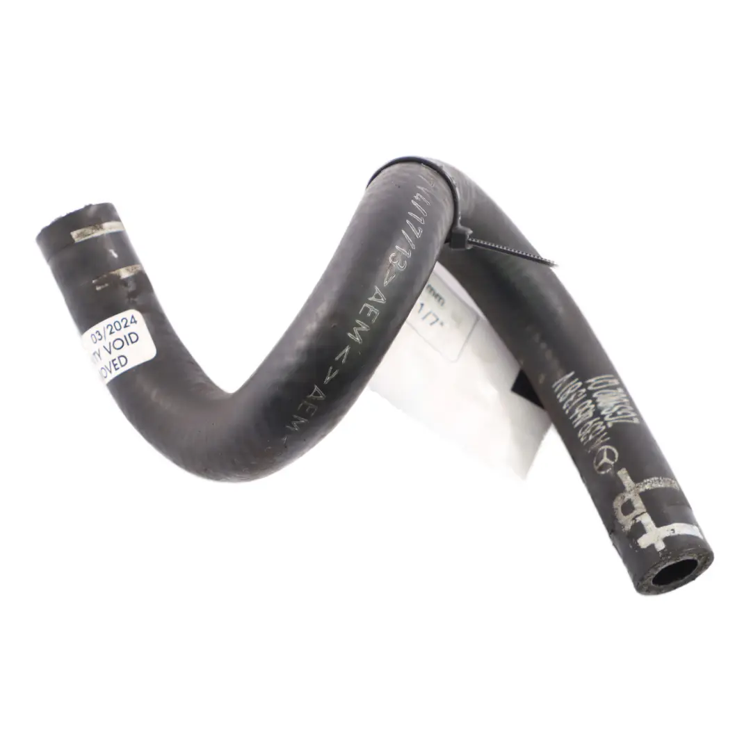 OM651 Power Steering Pump Cooler Hose Line to Mercedes Vito W639 with Part number A6394661381 Mercedes Vito W639 OM651 Power Steering Pump Cooler Hose Line - SKU A6394661381 - Part number A6394661381