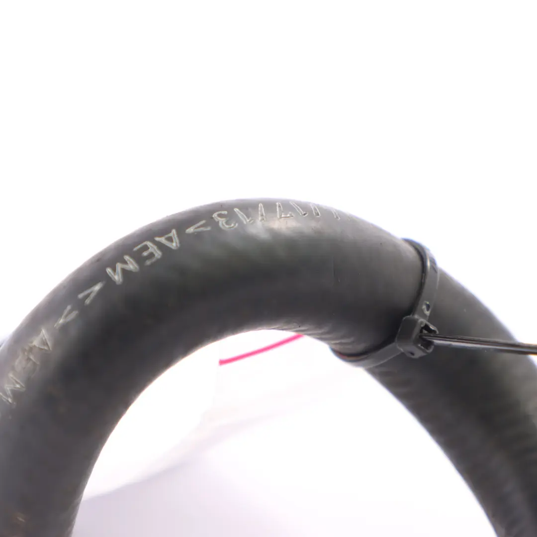 OM651 Power Steering Pump Cooler Hose Line to Mercedes Vito W639 with Part number A6394661381 Mercedes Vito W639 OM651 Power Steering Pump Cooler Hose Line - SKU A6394661381 - Part number A6394661381