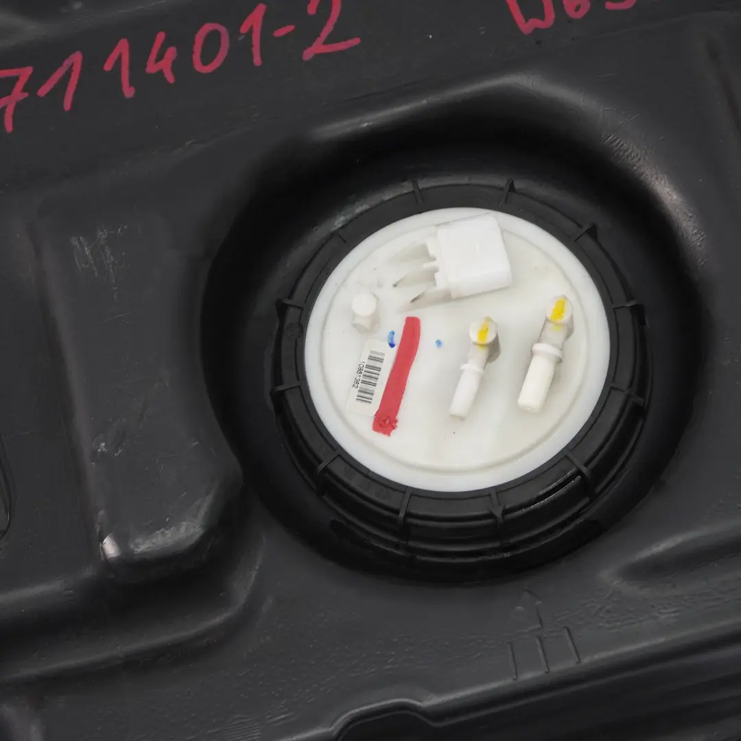 Mercedes Vito Viano W639 Diesel Deposito De Combustible Completo 75L - SKU A6394711401-2 - Número de pieza A6394711401