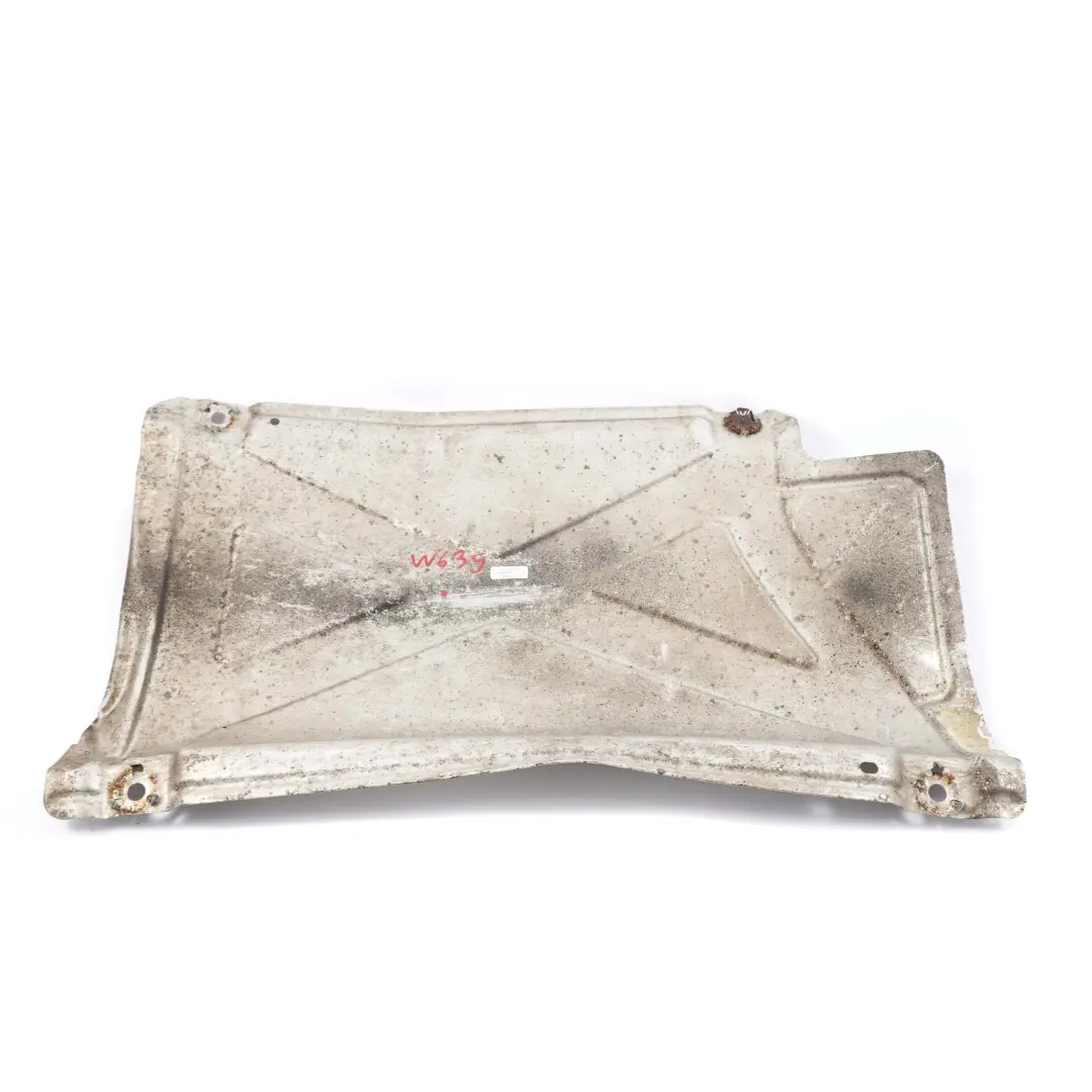 Heat Shield Engine Manifold Insulation Plate to Mercedes Vito W639 with Part number A6394900530 Mercedes Vito W639 Heat Shield Engine Manifold Insulation Plate - SKU A6394900530 - Part number A6394900530