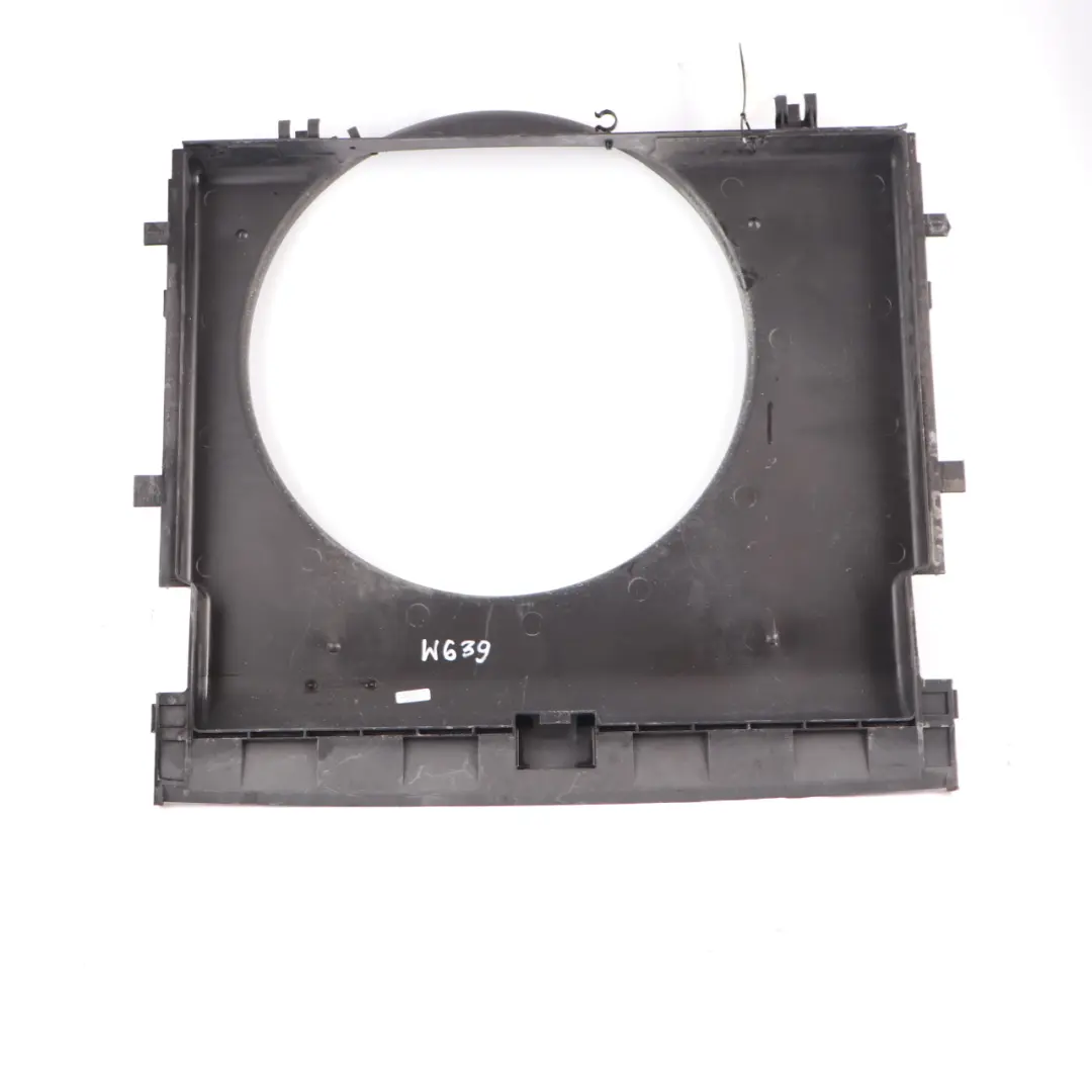 OM646 Cooling Radiator Fan Shroud Cover Frame to Mercedes Vito W639 with Part number A6395000800 Mercedes Vito W639 OM646 Cooling Radiator Fan Shroud Cover Frame - SKU A6395000800 - Part number A6395000800