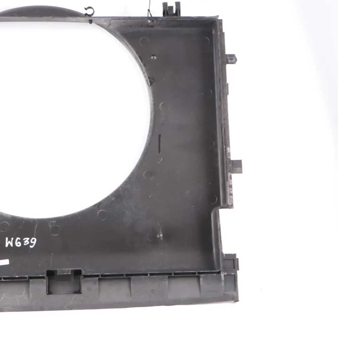 OM646 Cooling Radiator Fan Shroud Cover Frame to Mercedes Vito W639 with Part number A6395000800 Mercedes Vito W639 OM646 Cooling Radiator Fan Shroud Cover Frame - SKU A6395000800 - Part number A6395000800