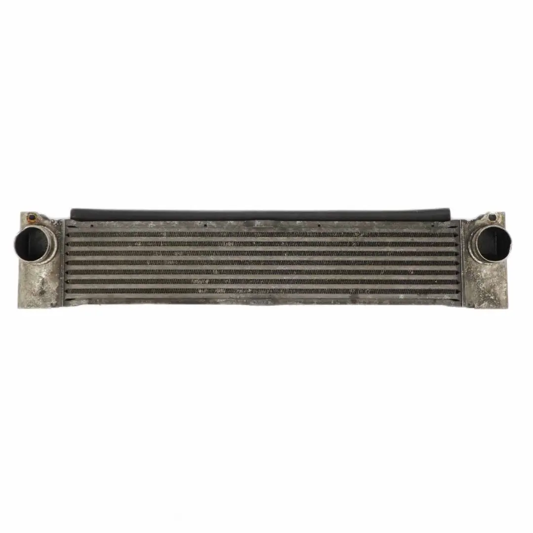 OM646 Chłodnica Intercooler do Mercedes Vito W639 o numerze A6395010201 Mercedes Vito W639 OM646 Chłodnica Intercooler - SKU A6395010201 - Numer Części A6395010201