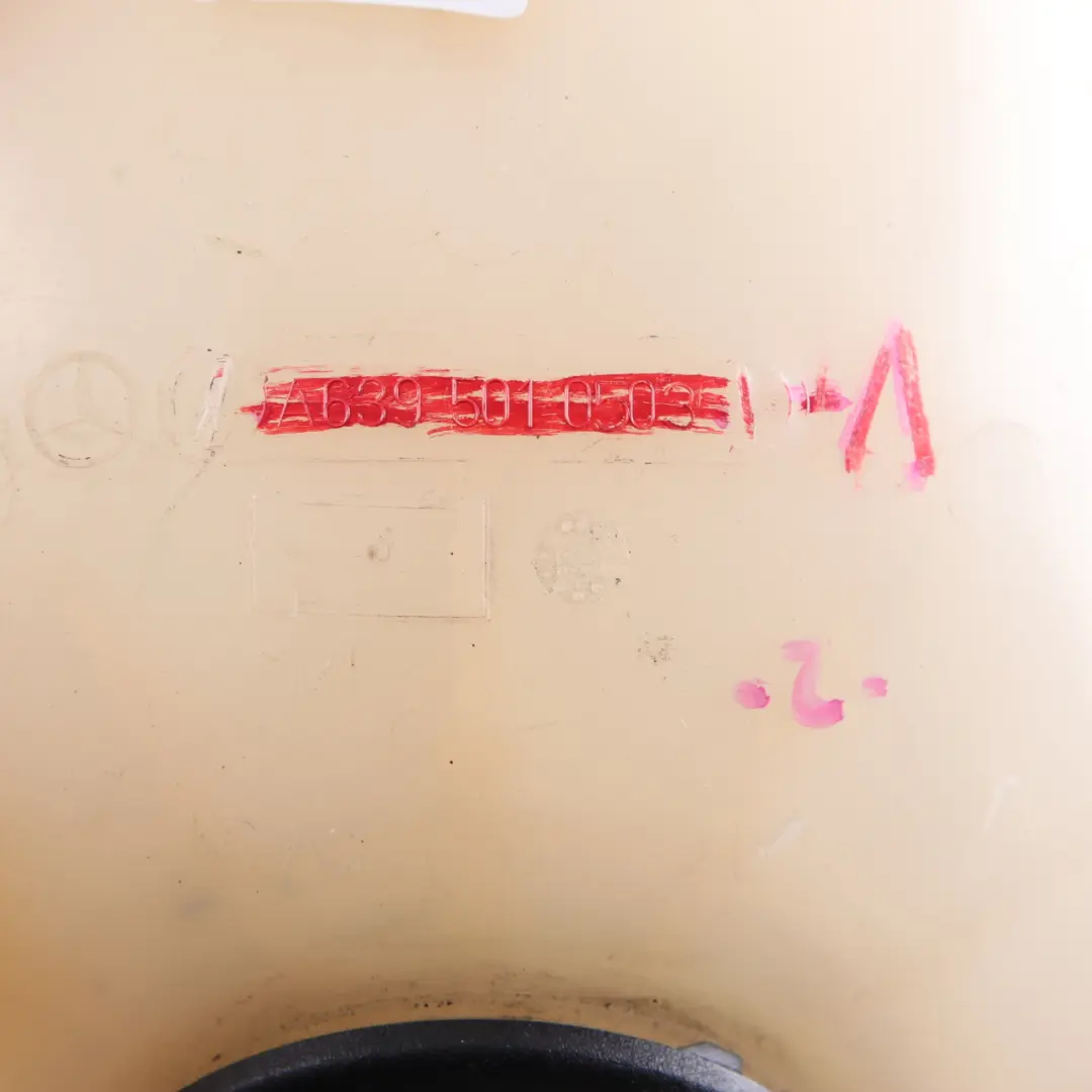 Serbatoio espansione liquido raffreddamento Bottiglia per Mercedes W639 con numero di parte A6395010503 Mercedes W639 Serbatoio espansione liquido raffreddamento Bottiglia - SKU A6395010503-1 - Numero di parte A6395010503