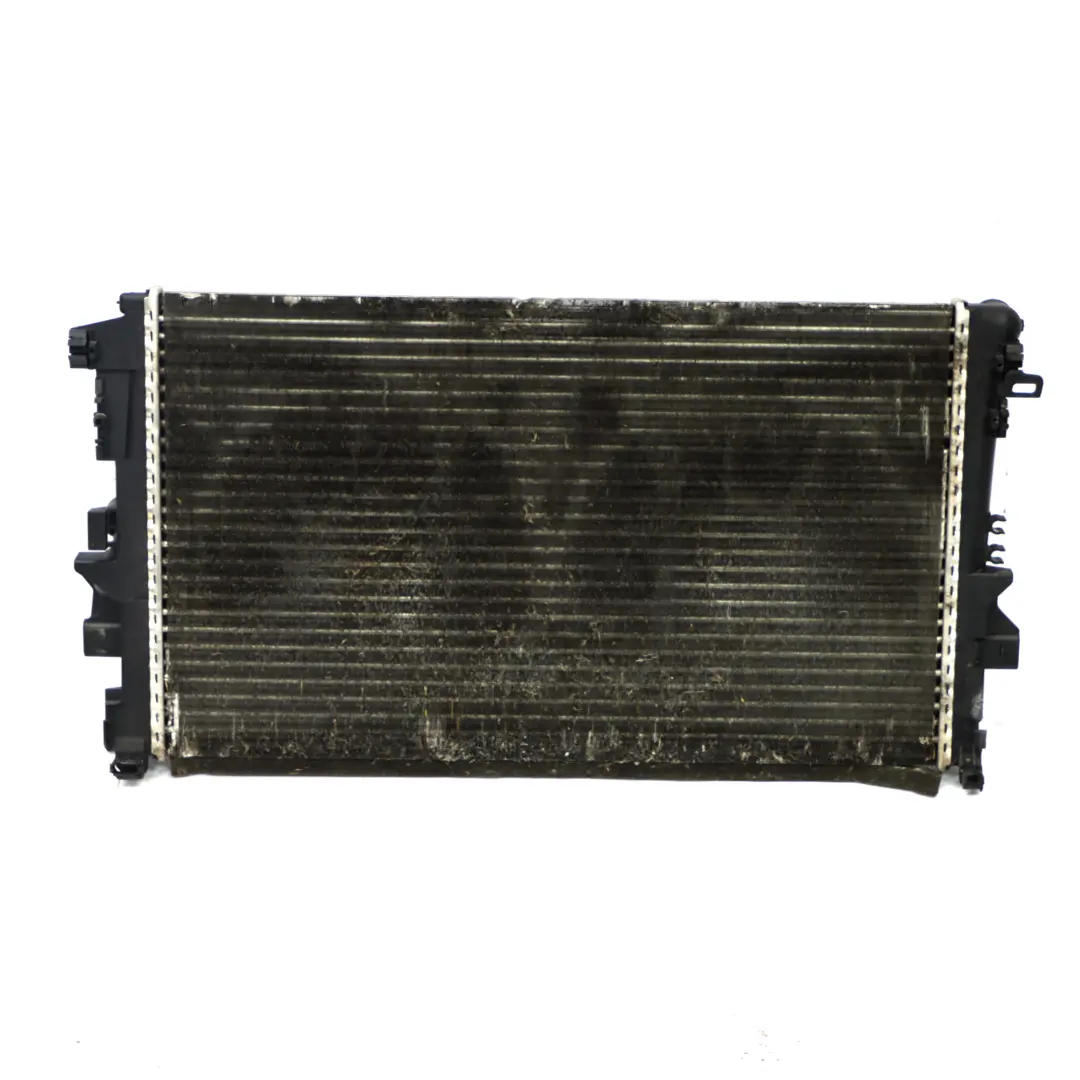 OM651 Moteur Radiateur Refroidisseur liquide refroidissement Mercedes Vito W639 - SKU A6395011101 - Numéro de pièce A6395011101