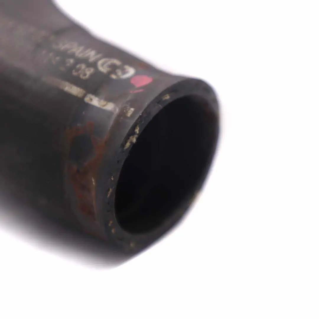 OM642 Tuyau d'eau Radiateur Refroidissement Liquide Mercedes W639 - SKU A6395015782 - Numéro de pièce A6395015782