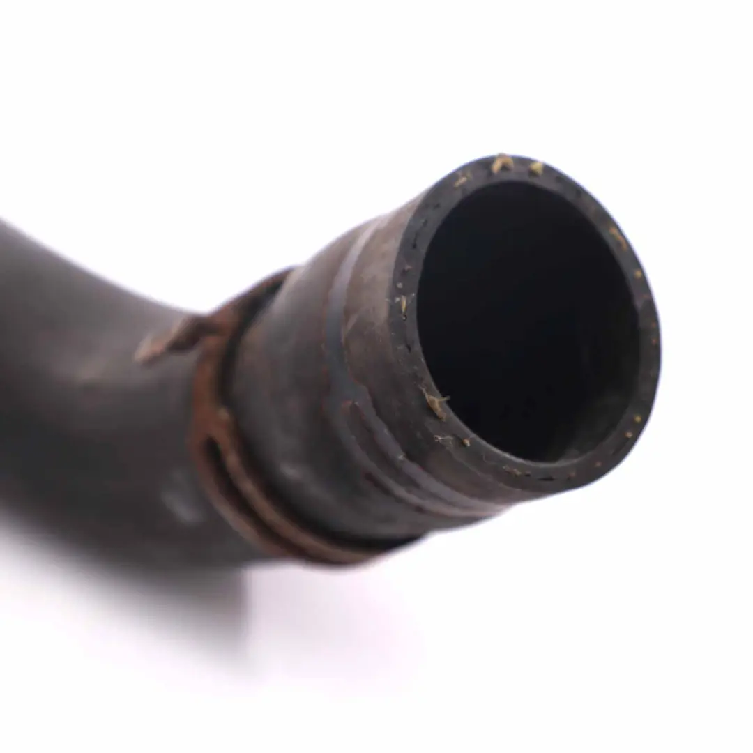 OM642 Tuyau d'eau Radiateur Refroidissement Liquide pour Mercedes W639 à propos du numéro de pièce A6395015782 Mercedes W639 OM642 Tuyau d'eau Radiateur Refroidissement Liquide - SKU A6395015782 - Numéro de pièce A6395015782