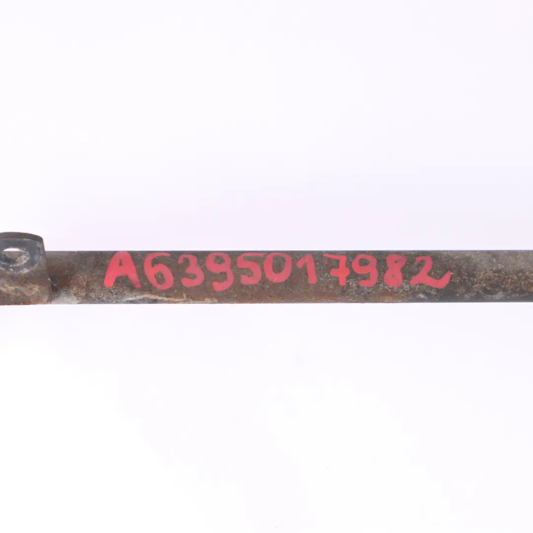 Tube de refroidissement Mercedes W639 Conduite d'eau refroidissement  - SKU A6395017982-1 - Numéro de pièce A6395017982