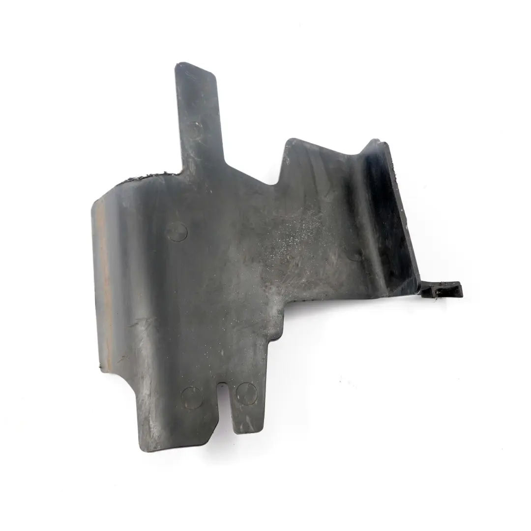 Mocowanie Uchwyt Chłodnicy do Mercedes Vito W639 o numerze A6395050488 Mercedes Vito W639 Mocowanie Uchwyt Chłodnicy - SKU A6395050488 - Numer Części A6395050488