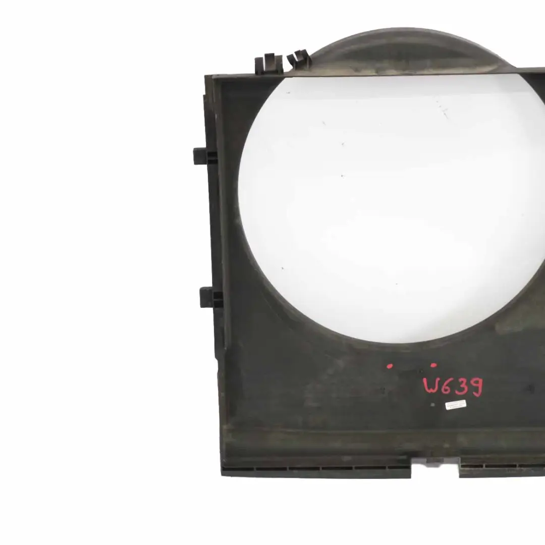 Mercedes W639 OM646 Refrigeración Ventilador Radiador Cubierta Marco - SKU A6395051255 - Número de pieza A6395051255