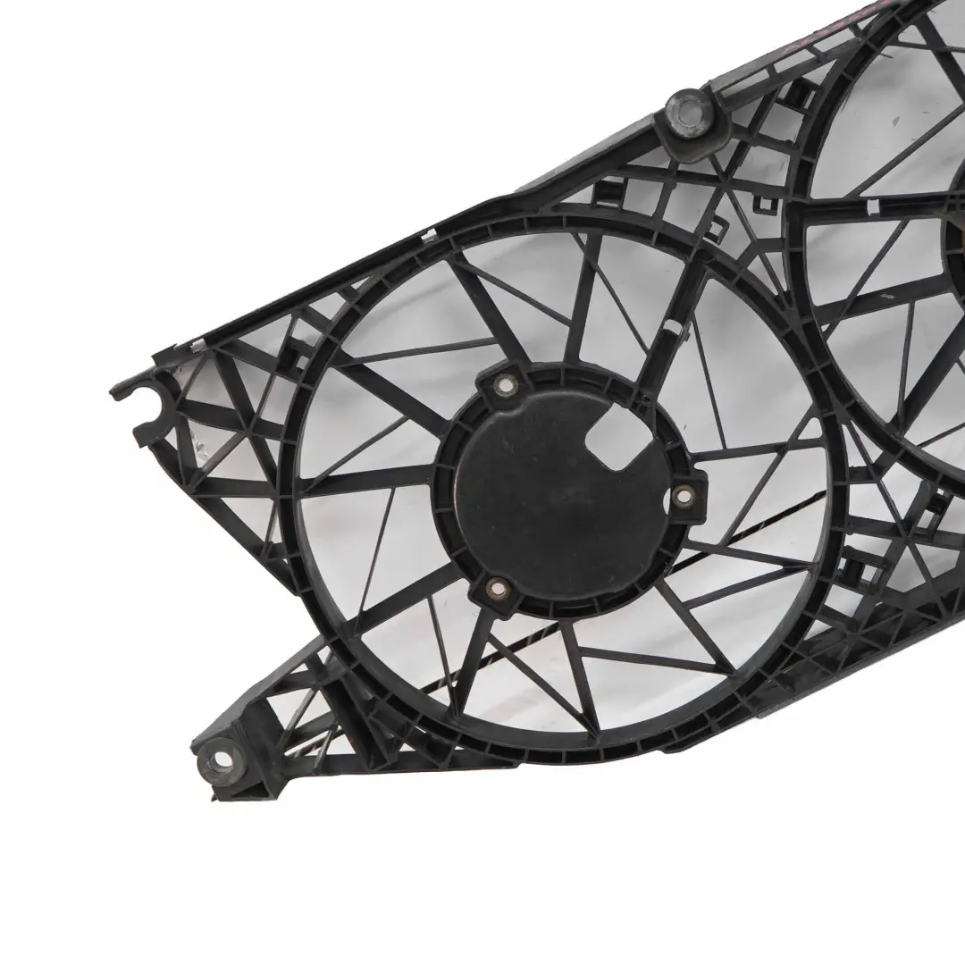Mercedes Vito W639 Motor refrigeración ventilador radiador Cubierta Panel - SKU A6395051555 - Número de pieza A6395051555