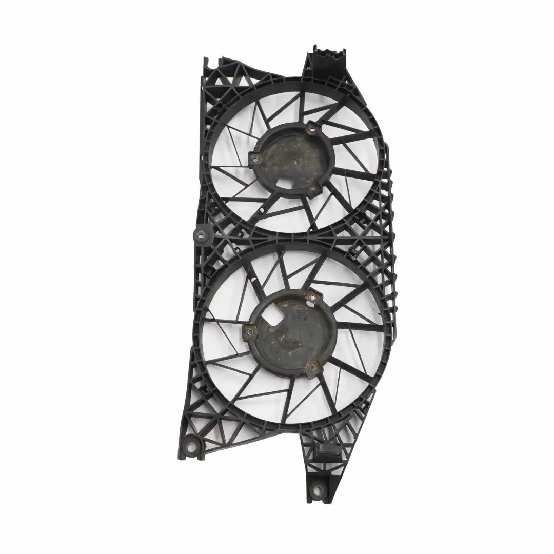 Mercedes Vito W639 Motor refrigeración ventilador radiador Cubierta Panel - SKU A6395051555 - Número de pieza A6395051555