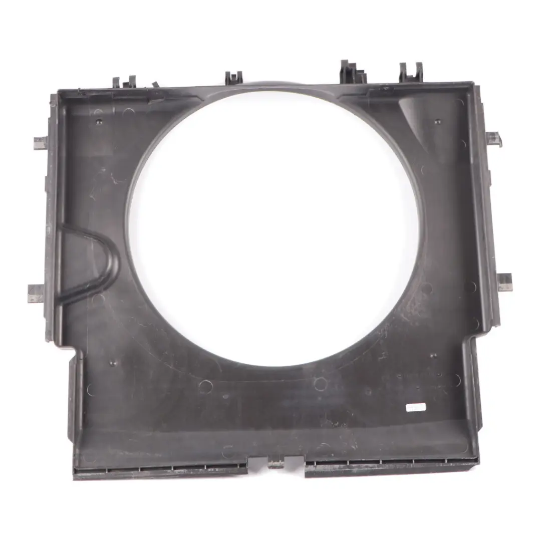 Mercedes Vito W639 OM651 Refrigeración Ventilador del Radiador Marco - SKU A6395051855 - Número de pieza A6395051855