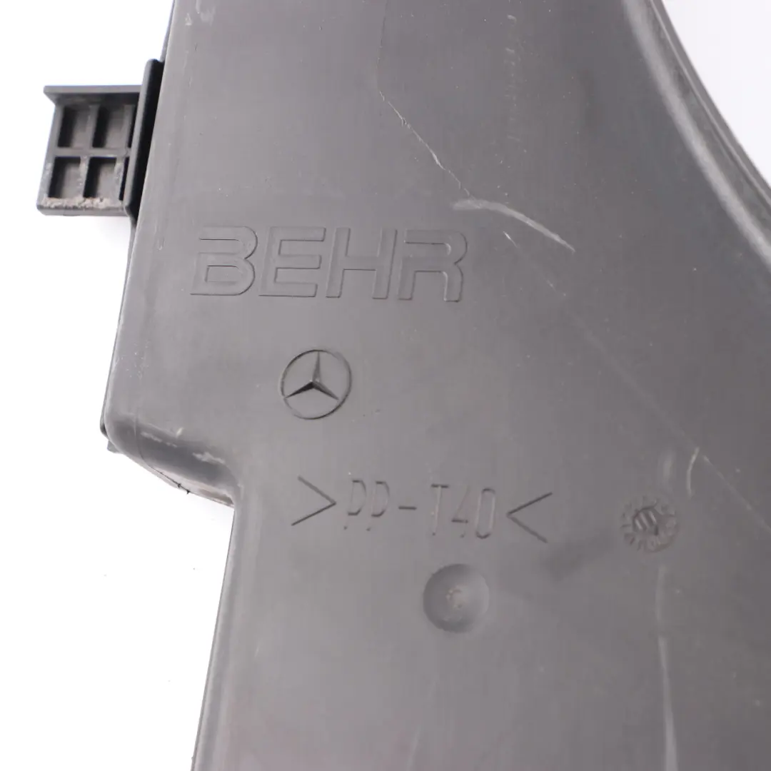 Mercedes Vito W639 OM651 Refrigeración Ventilador del Radiador Marco - SKU A6395051855 - Número de pieza A6395051855