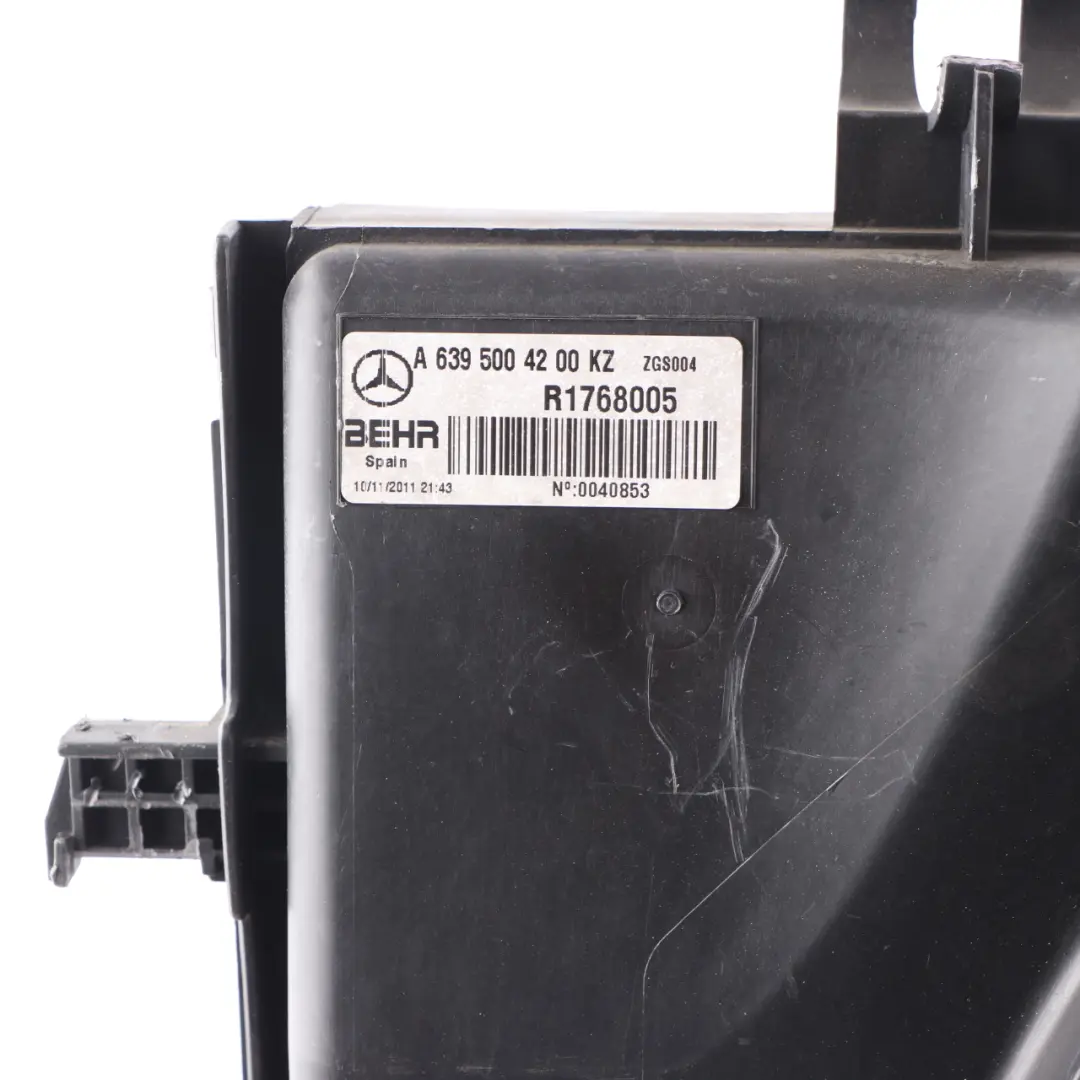 OM651 Raffreddamento Radiatore Fan Shroud Frame per Mercedes Vito W639 con numero di parte A6395051855 Mercedes Vito W639 OM651 Raffreddamento Radiatore Fan Shroud Frame - SKU A6395051855 - Numero di parte A6395051855