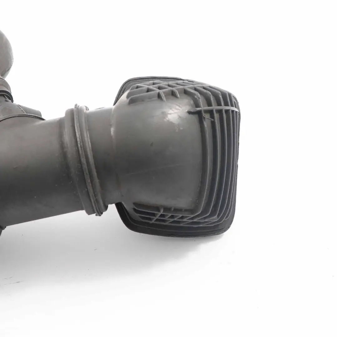  Tuyau d'aspiration Mercedes Vito W639 Tube d'aspiration d'air Diesel - SKU A6395280624-1 - Numéro de pièce A6395280624