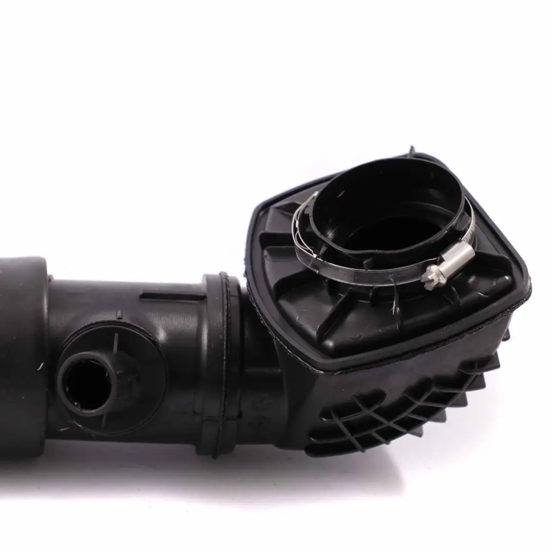  Tuyau d'aspiration Mercedes Vito W639 Tube d'aspiration d'air Diesel - SKU A6395280624-1 - Numéro de pièce A6395280624