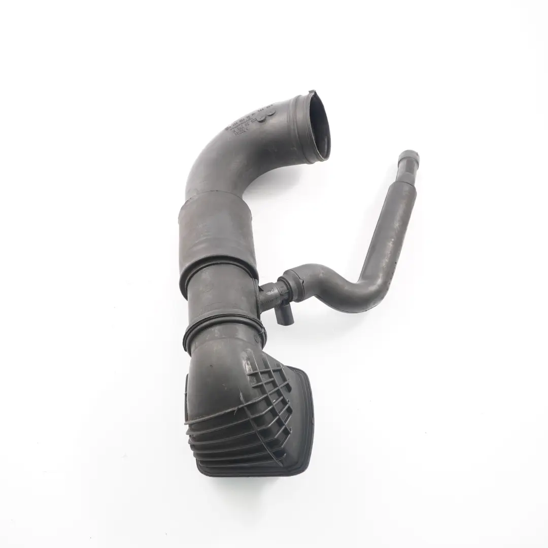 Tubo Aspirazione Tubo Aria Diesel per Mercedes Vito W639 con numero di parte A6395280624 Mercedes Vito W639 Tubo Aspirazione Tubo Aria Diesel - SKU A6395280624 - Numero di parte A6395280624