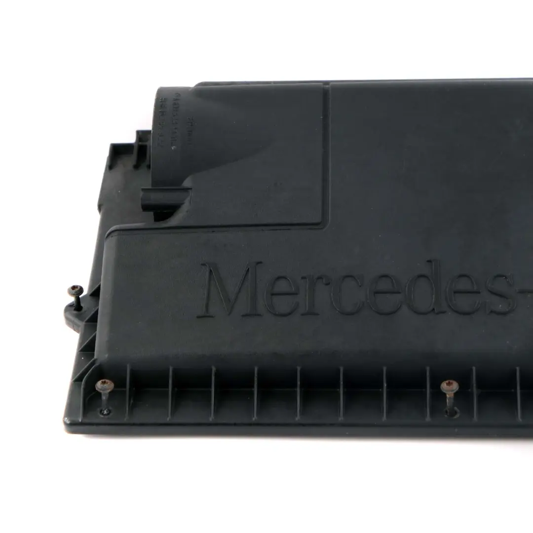 Obudowa Filtra Powietrza do Mercedes W639 o numerze A6395281306 Mercedes W639 Obudowa Filtra Powietrza - SKU A6395281306-1 - Numer Części A6395281306