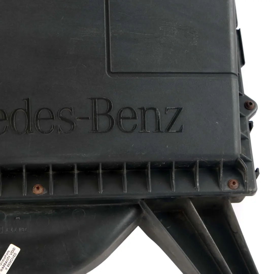 Silencieux Admission Mercedes Vito W639 Couvercle Filtre Air Diesel pour à propos du numéro de pièce A6395281306 Silencieux Admission Mercedes Vito W639 Couvercle Filtre Air Diesel - SKU A6395281306-1 - Numéro de pièce A6395281306