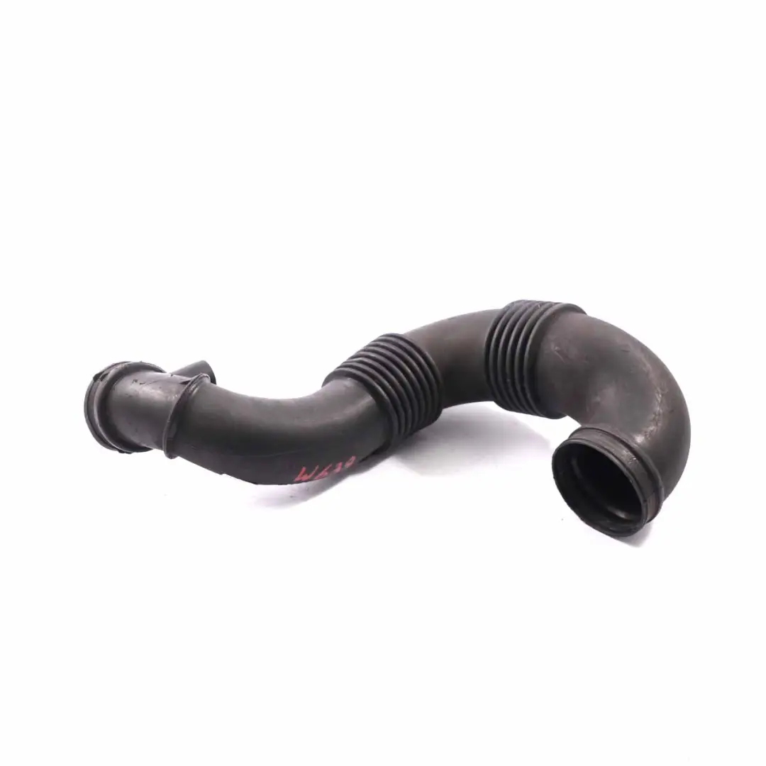 OM642 Tubo flessibile turbocompressore aria per Mercedes Vito W639 con numero di parte A6395282082 Mercedes Vito W639 OM642 Tubo flessibile turbocompressore aria - SKU A6395282082 - Numero di parte A6395282082