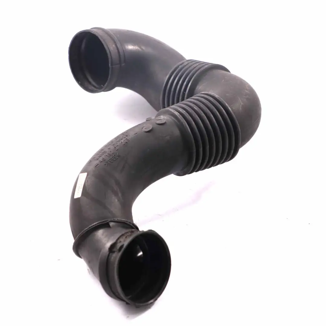 OM642 Tubo flessibile turbocompressore aria per Mercedes Vito W639 con numero di parte A6395282082 Mercedes Vito W639 OM642 Tubo flessibile turbocompressore aria - SKU A6395282082 - Numero di parte A6395282082