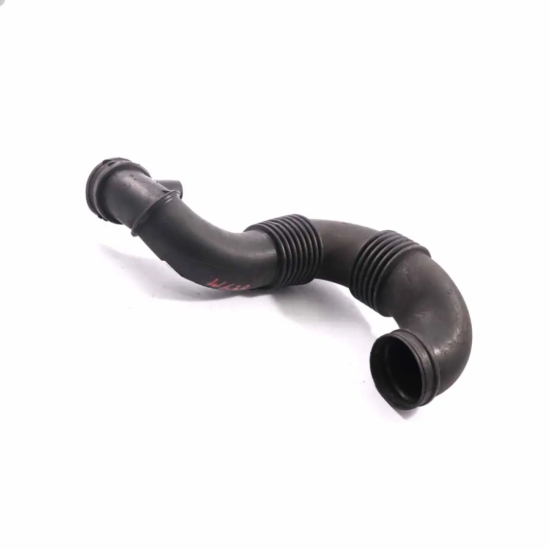 OM642 Tubo flessibile turbocompressore aria per Mercedes Vito W639 con numero di parte A6395282082 Mercedes Vito W639 OM642 Tubo flessibile turbocompressore aria - SKU A6395282082 - Numero di parte A6395282082