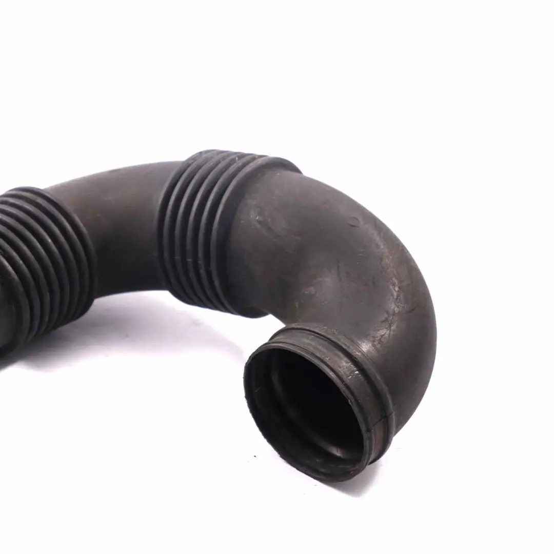 OM642 Tubo manguera turbocompresor carga aire para Mercedes Vito W639 con número de pieza A6395282082 Mercedes Vito W639 OM642 Tubo manguera turbocompresor carga aire - SKU A6395282082 - Número de pieza A6395282082