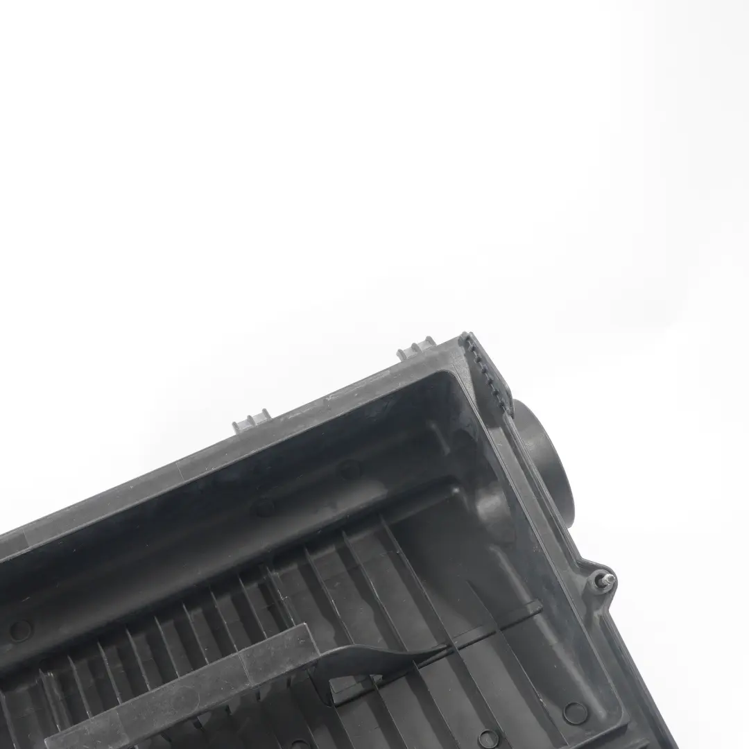 Caja Filtro Aire Carcasa silenciador para Mercedes Vito Viano W639 con número de pieza A6395282506 Mercedes Vito Viano W639 Caja Filtro Aire Carcasa silenciador - SKU A6395282506-1 - Número de pieza A6395282506