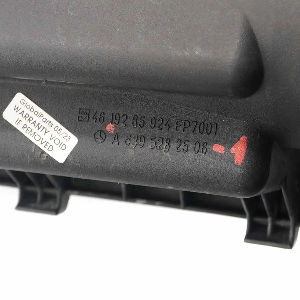 Scatola filtro Alloggiamento silenziatore per Mercedes Vito W639 con numero di parte A6395282506 Mercedes Vito W639 Scatola filtro Alloggiamento silenziatore - SKU A6395282506-1 - Numero di parte A6395282506