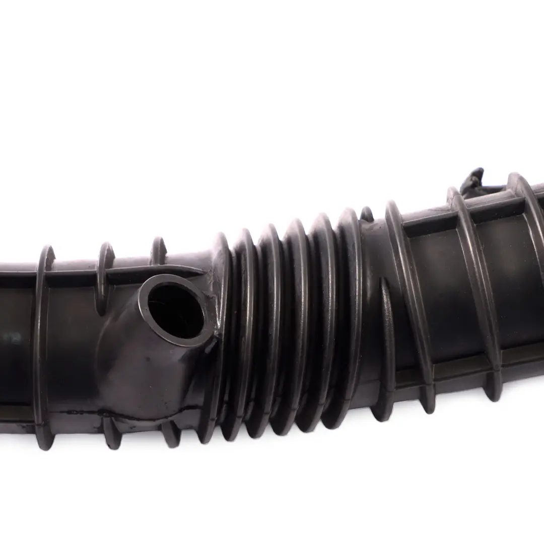 Tuyau d'admission d'air Diesel pour Mercedes Vito Viano W639 à propos du numéro de pièce A6395282582 Mercedes Vito Viano W639 Tuyau d'admission d'air Diesel - SKU A6395282582-1 - Numéro de pièce A6395282582