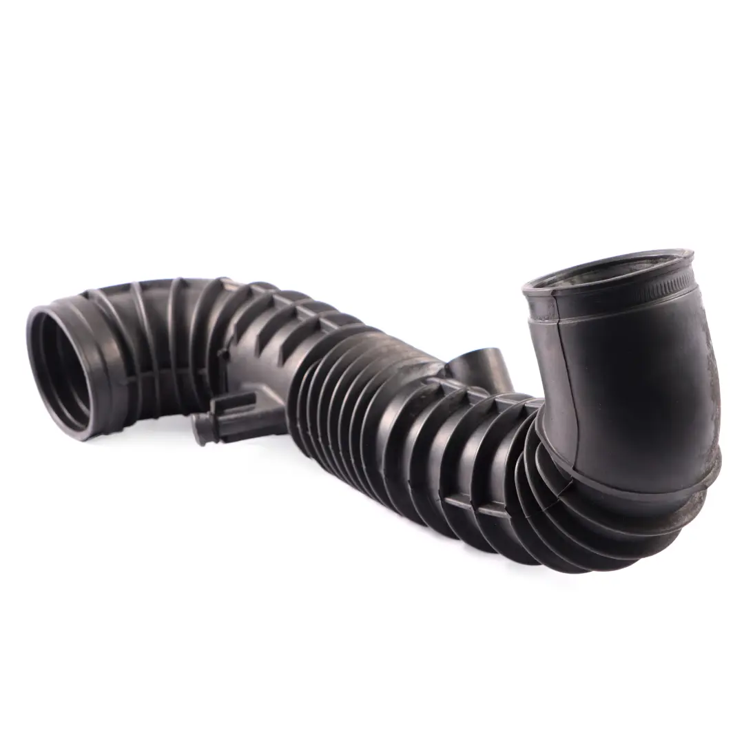 Tubo aspirazione aria Linea Diesel per Mercedes Vito Viano W639 con numero di parte A6395282582 Mercedes Vito Viano W639 Tubo aspirazione aria Linea Diesel - SKU A6395282582-1 - Numero di parte A6395282582