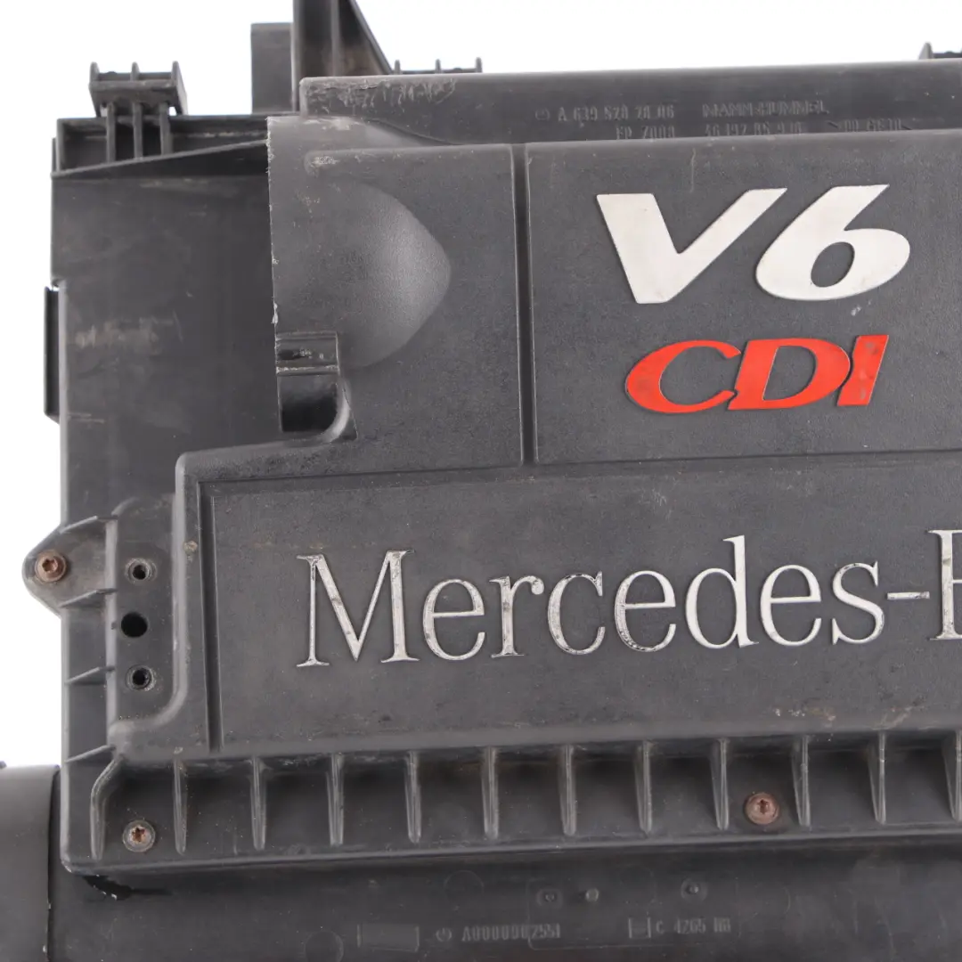 Mercedes Vito W639 OM642 Aspirazione Silenziatore Copri Filtro - SKU A6395282806 - Numero di parte A6395282806