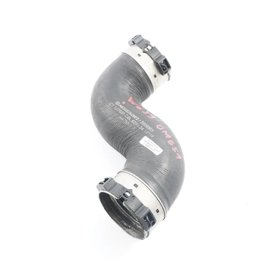 Flusso d'Aria Tubo OM651 Diesel per Mercedes Vito W639 Turbo Intercooler con numero di parte A6395282982 Mercedes Vito W639 Turbo Intercooler Flusso d'Aria Tubo OM651 Diesel - SKU A6395282982 - Numero di parte A6395282982