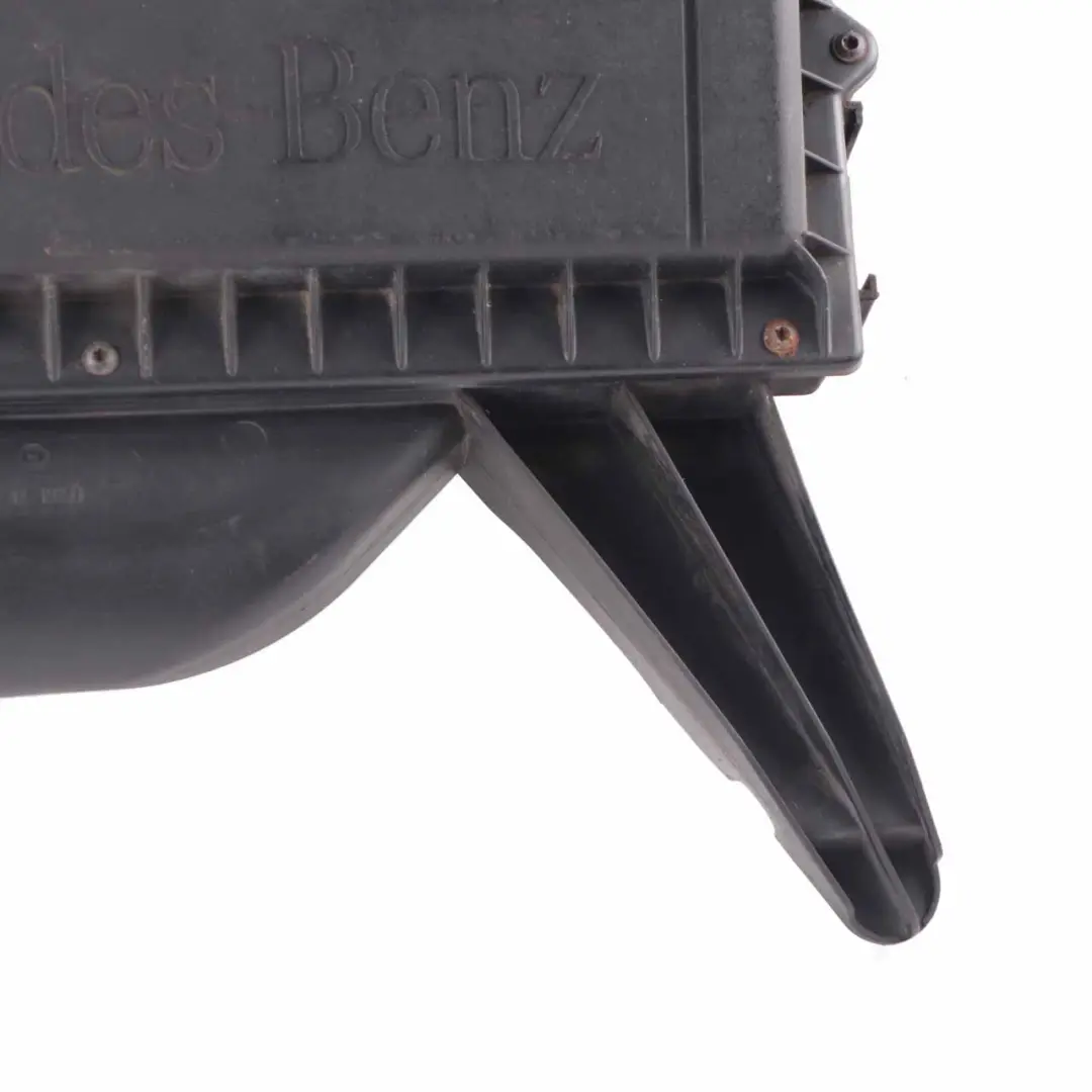 Mercedes Vito W639 Couvercle De Filtre À Air Diesel - SKU A6395283106-1 - Numéro de pièce A6395283106