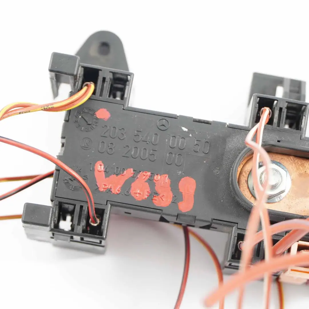Mercedes Vito W639 Battery Terminal Fuse Box Control Unit Module - SKU A6395400050 - Part number A6395400050
