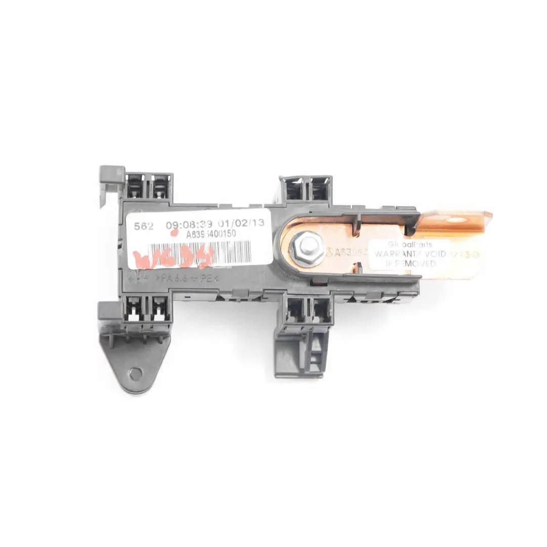 Terminal Batería Fusibles Unidad Control Módulo para Mercedes Vito W639 con número de pieza A6395400150 Mercedes Vito W639 Terminal Batería Fusibles Unidad Control Módulo - SKU A6395400150 - Número de pieza A6395400150