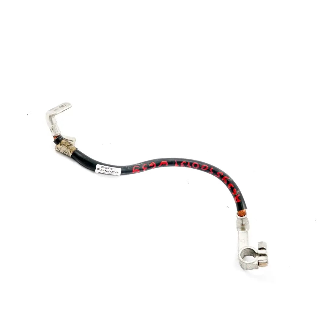 Mercedes-Benz Vito W639 Cable de terre pour borne de batterie pour à propos du numéro de pièce A6395400431 Mercedes-Benz Vito W639 Cable de terre pour borne de batterie - SKU A6395400431 - Numéro de pièce A6395400431